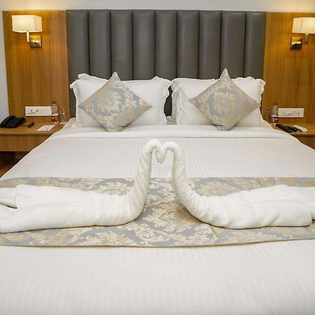 Comfort Inn Udajpur Zewnętrze zdjęcie