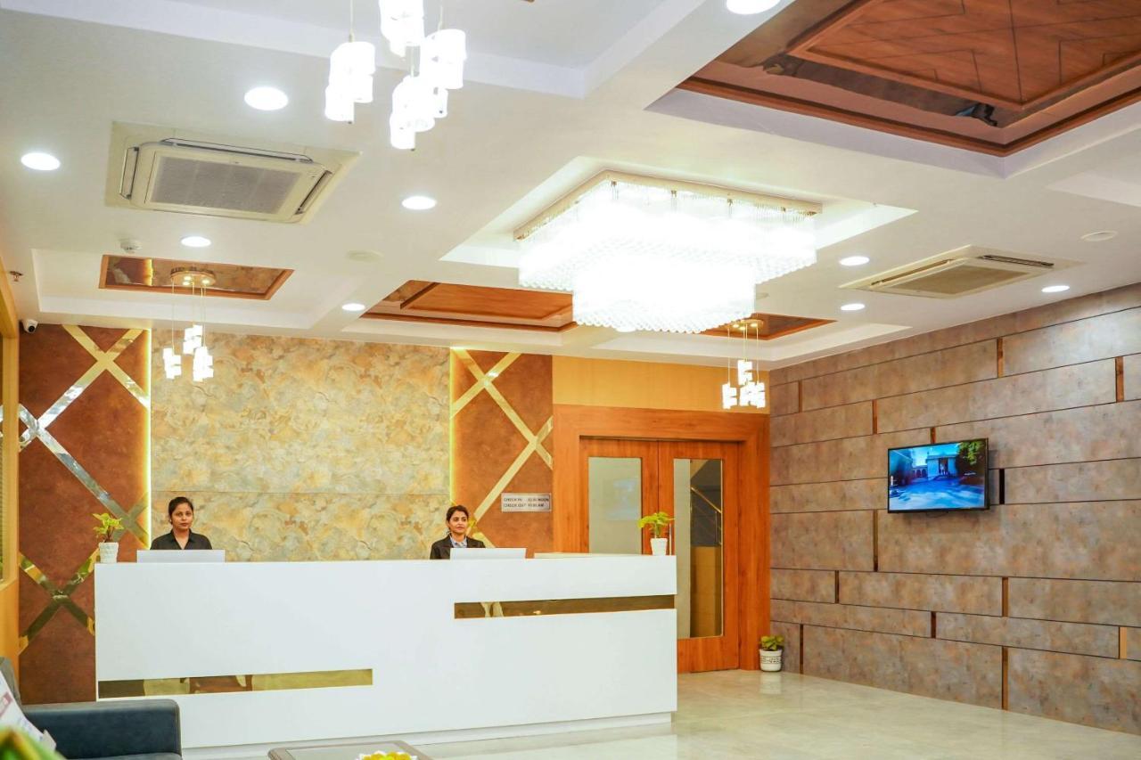 Comfort Inn Udajpur Zewnętrze zdjęcie