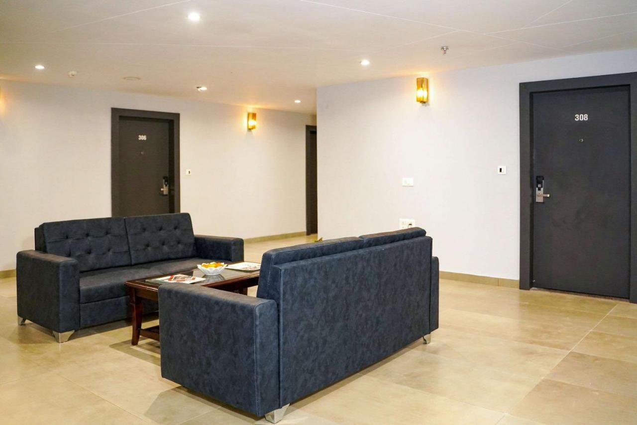 Comfort Inn Udajpur Zewnętrze zdjęcie