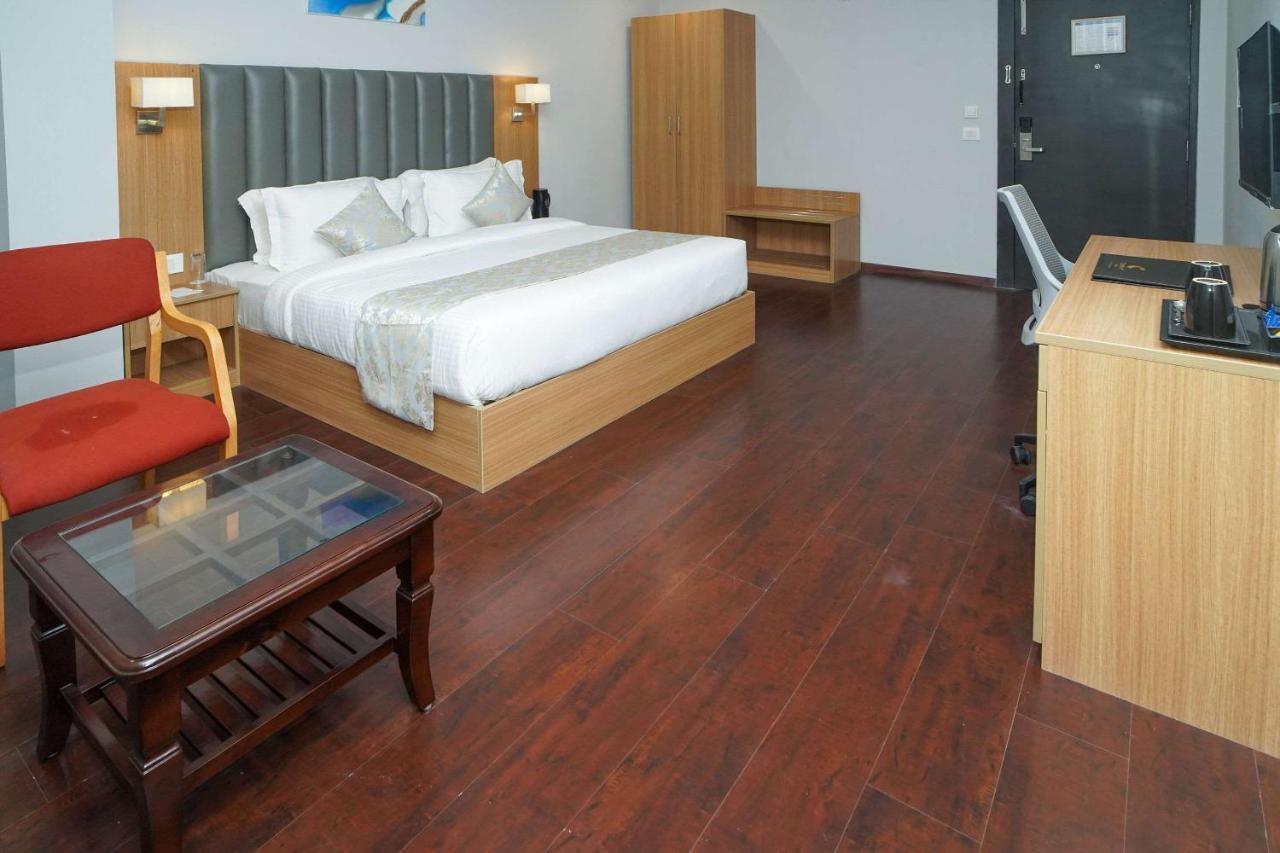 Comfort Inn Udajpur Zewnętrze zdjęcie