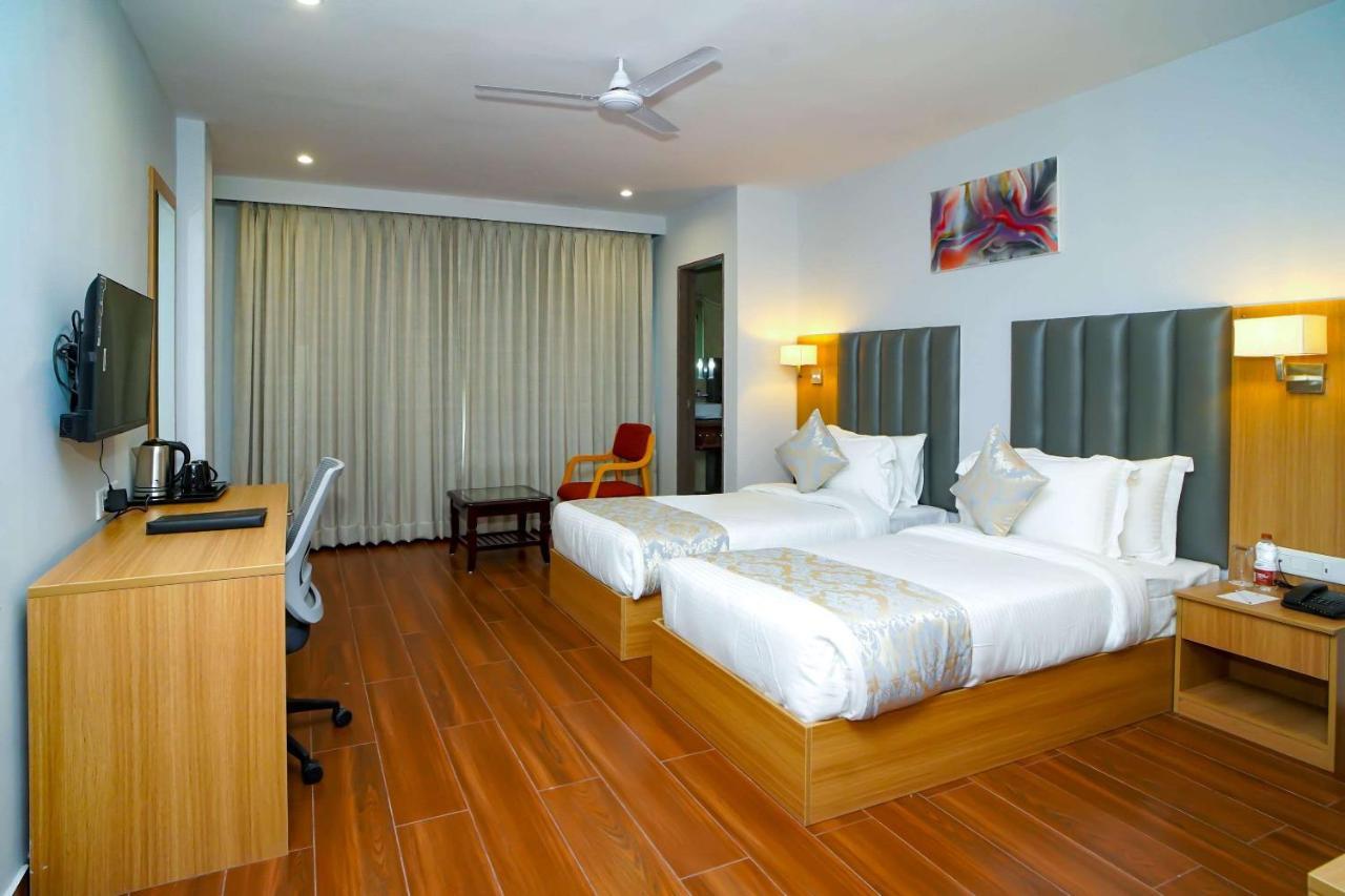 Comfort Inn Udajpur Zewnętrze zdjęcie