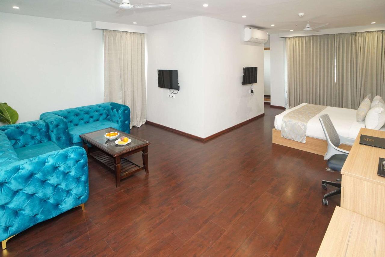 Comfort Inn Udajpur Zewnętrze zdjęcie