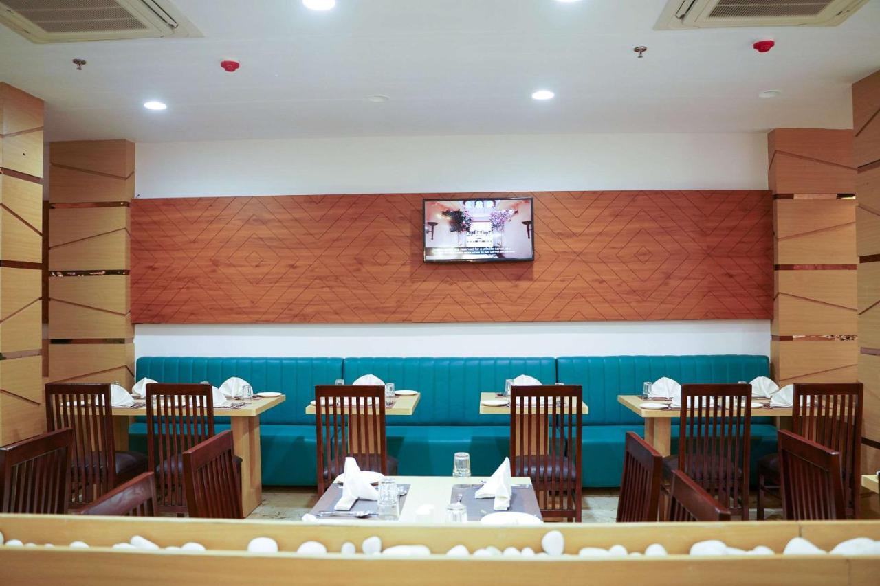 Comfort Inn Udajpur Zewnętrze zdjęcie