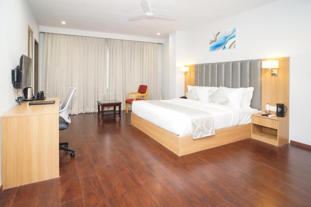 Comfort Inn Udajpur Zewnętrze zdjęcie